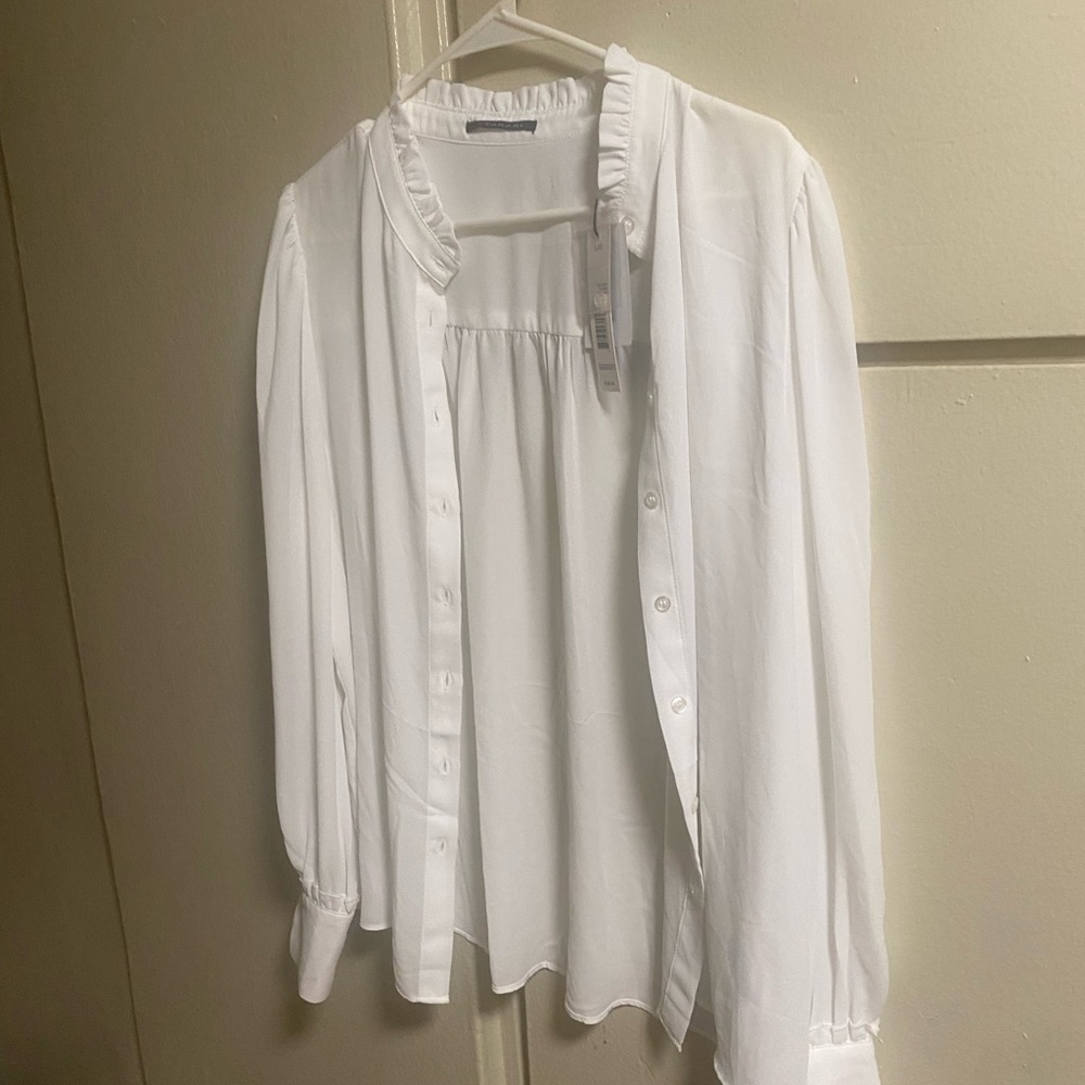 Tahari White Ruffle Blouse